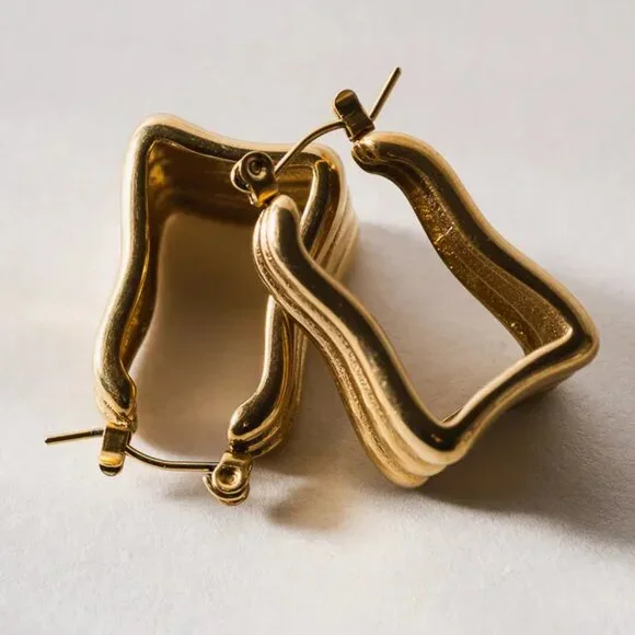 AMELIA EARRINGS/NWT - Picture 2 of 7